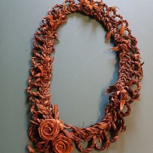 Antique Natural Fiber Hawiian Lei Twisted/Woven Flower Rosettes Symbol of Aloha